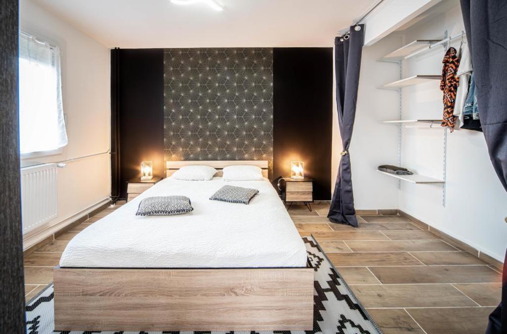Beautifulhome Appartement Avec Balcon - Centre Ville Chalon-sur-Saone Luaran gambar