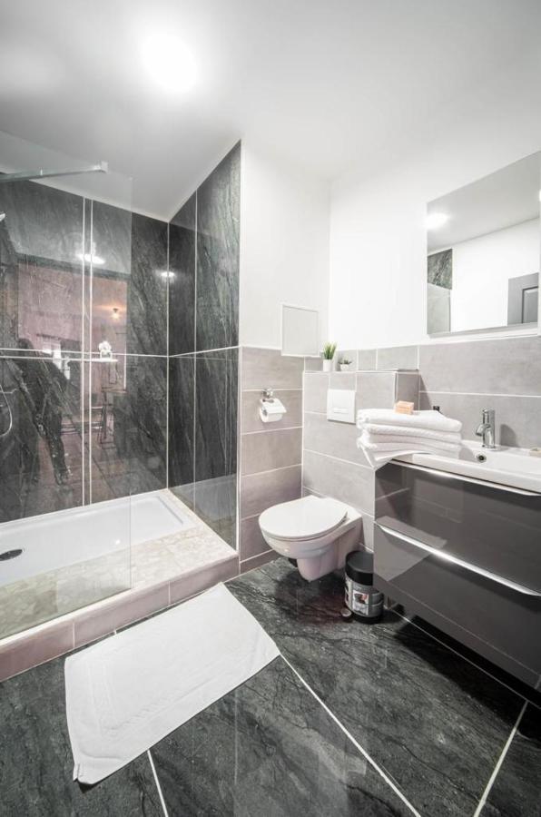 Beautifulhome Appartement Avec Balcon - Centre Ville Chalon-sur-Saone Luaran gambar